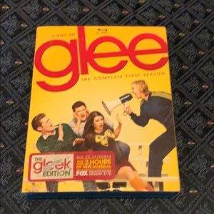 Glee the Complete First Season Blue ray